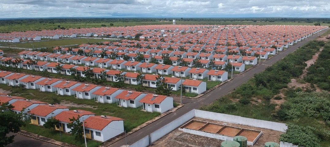 Nesta quinta-feira (27), o prefeito Eric Costa (PCdoB), de Barra do Corda, inaugura mil casas construídas no âmbito do programa ‘Minha Casa, Minha Vida’, que beneficiarão cerca de 4 mil pessoas de baixa renda.