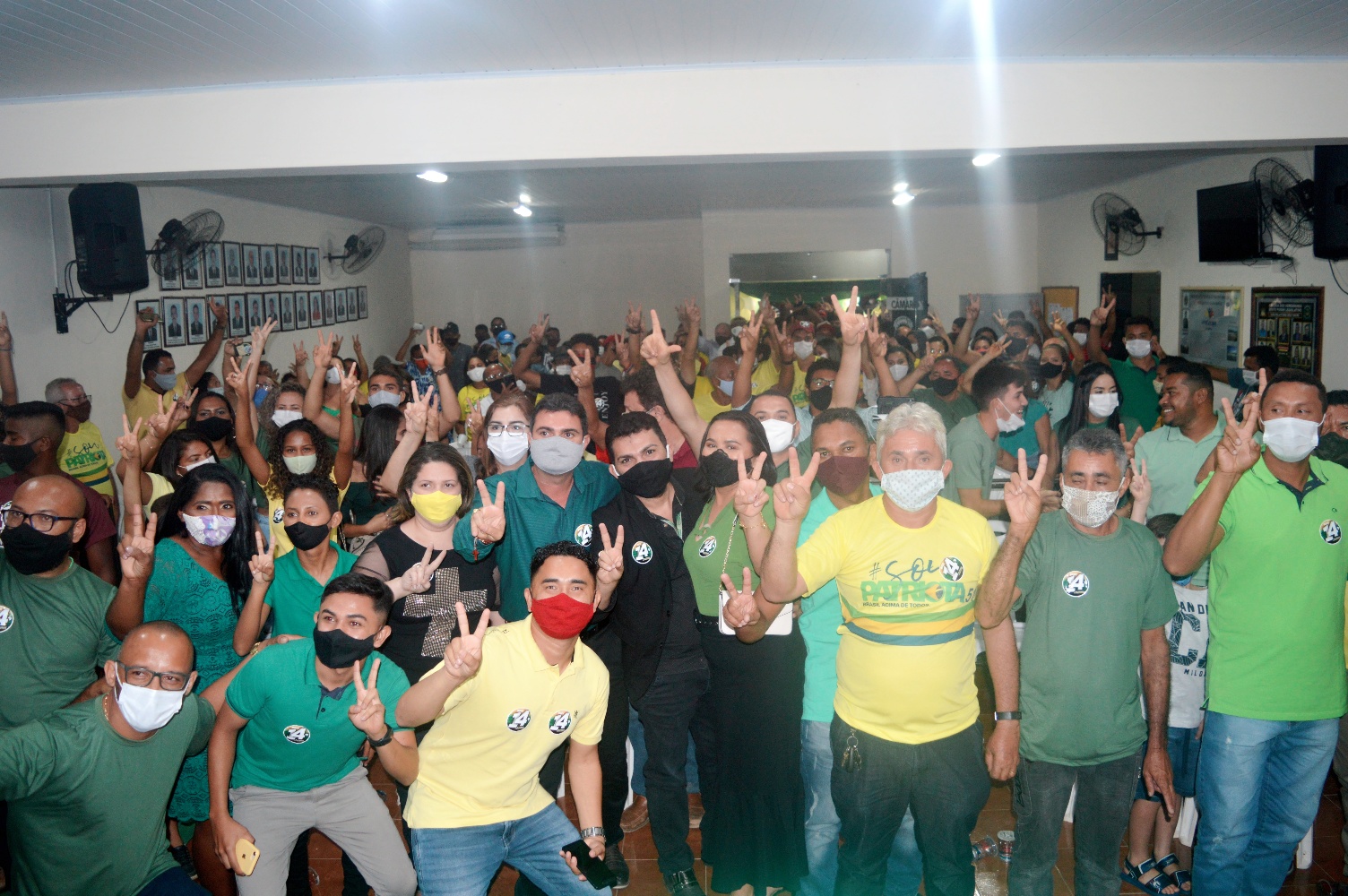 EM LIMA CAMPOS-MA, CONVENÇÃO HOMOLOGA CANDIDATURAS DE ESTEVINHO E MARTA LIMA