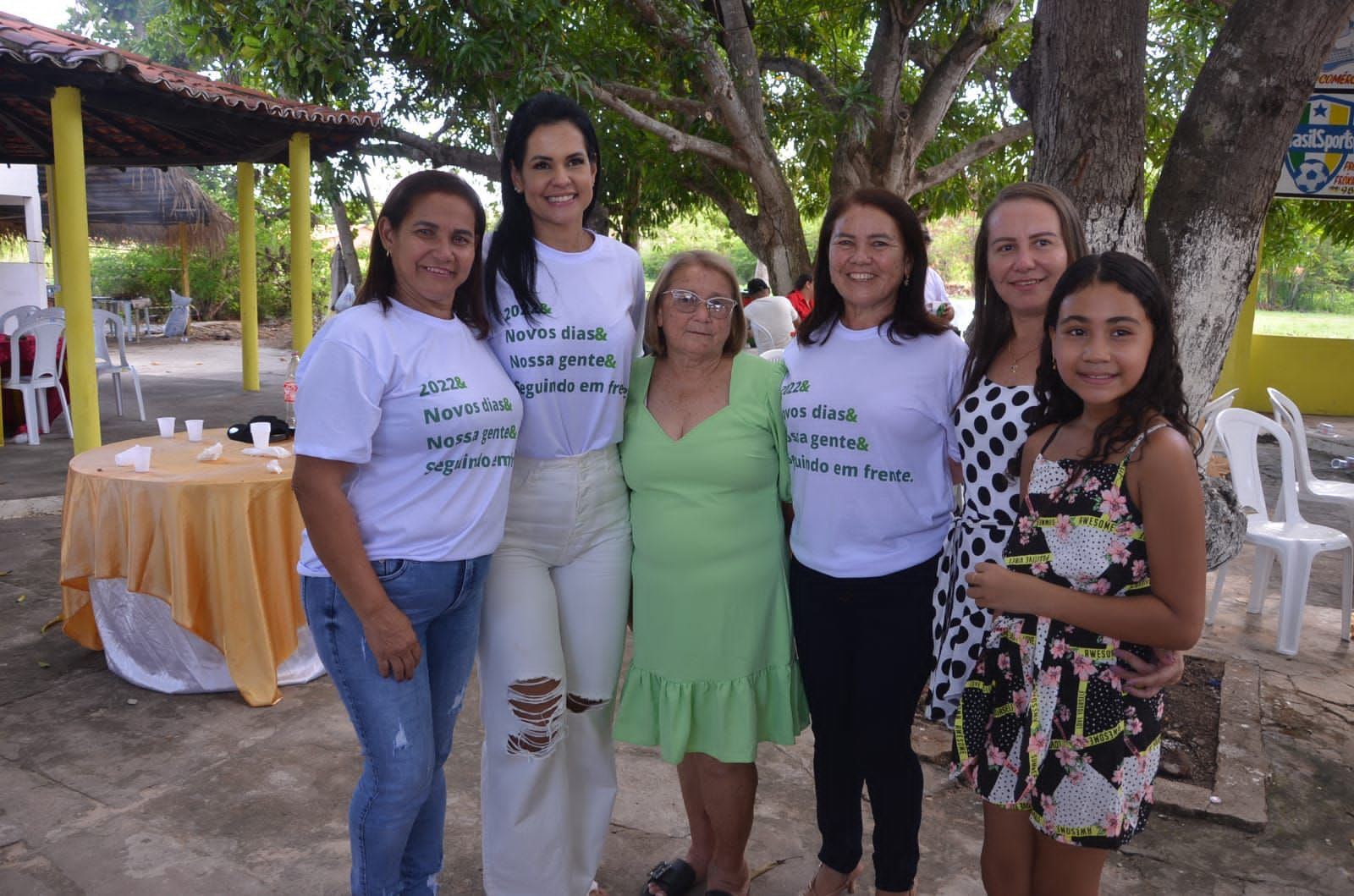 PREFEITA NILSILENE DO LIORNE REÚNE-SE COM SECRETÁRIOS, VEREADORES E ASSESSORES 